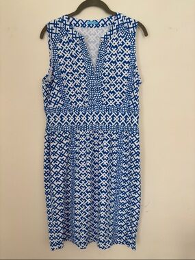 J. McLaughlin Blue and White Sleeveless Geometric Dress